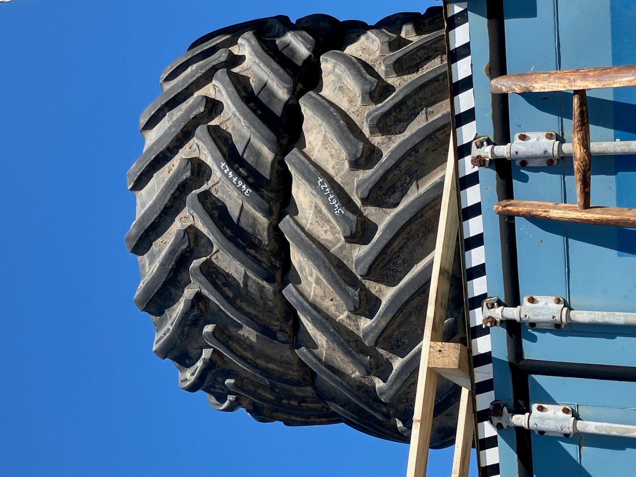 Fendt Trelleborg 750/70R44 650/60R - Rehvid ja veljed: pilt 1 Fendt Trelleborg 750/70R44 650/60R - Rehvid ja veljed: pilt 1