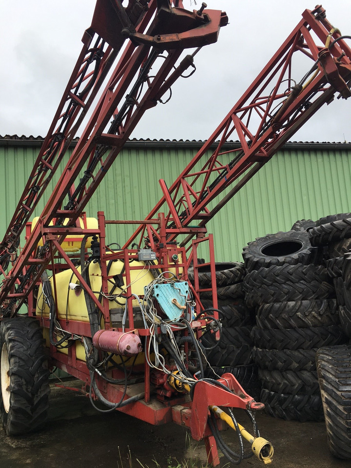 Hardi 3500 - Pritsija: pilt 1 Hardi 3500 - Pritsija: pilt 1