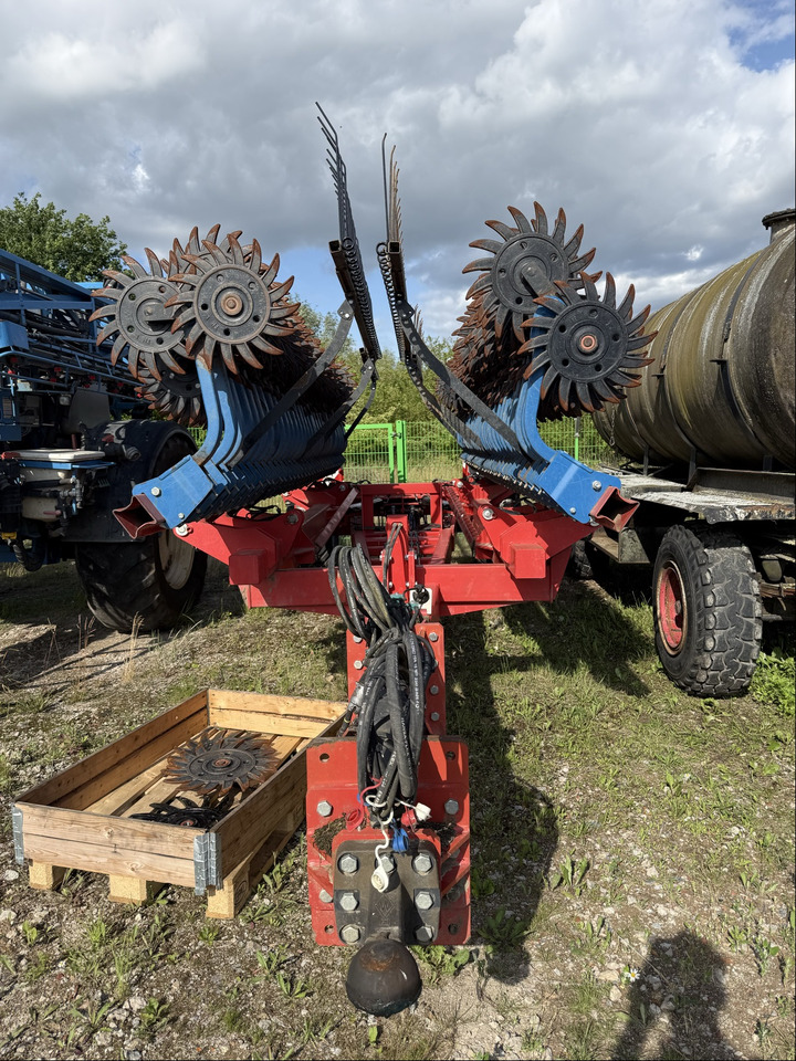 Hatzenbichler Rotorstriegel 12 - Loomakasvatusseadmed: pilt 3 Hatzenbichler Rotorstriegel 12 - Loomakasvatusseadmed: pilt 3