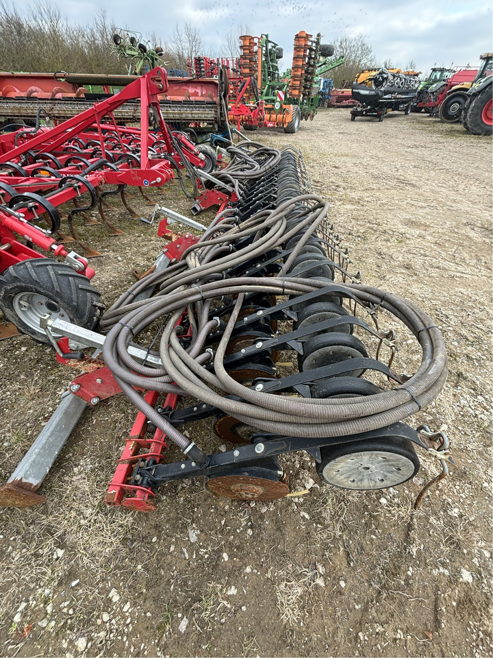 Horsch Tiger 6AS - Kultivaator: pilt 2 Horsch Tiger 6AS - Kultivaator: pilt 2
