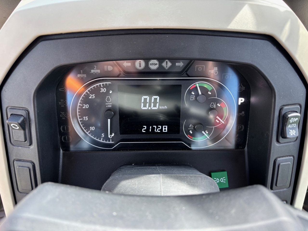 John Deere 5090 M - Traktor: pilt 2 John Deere 5090 M - Traktor: pilt 2