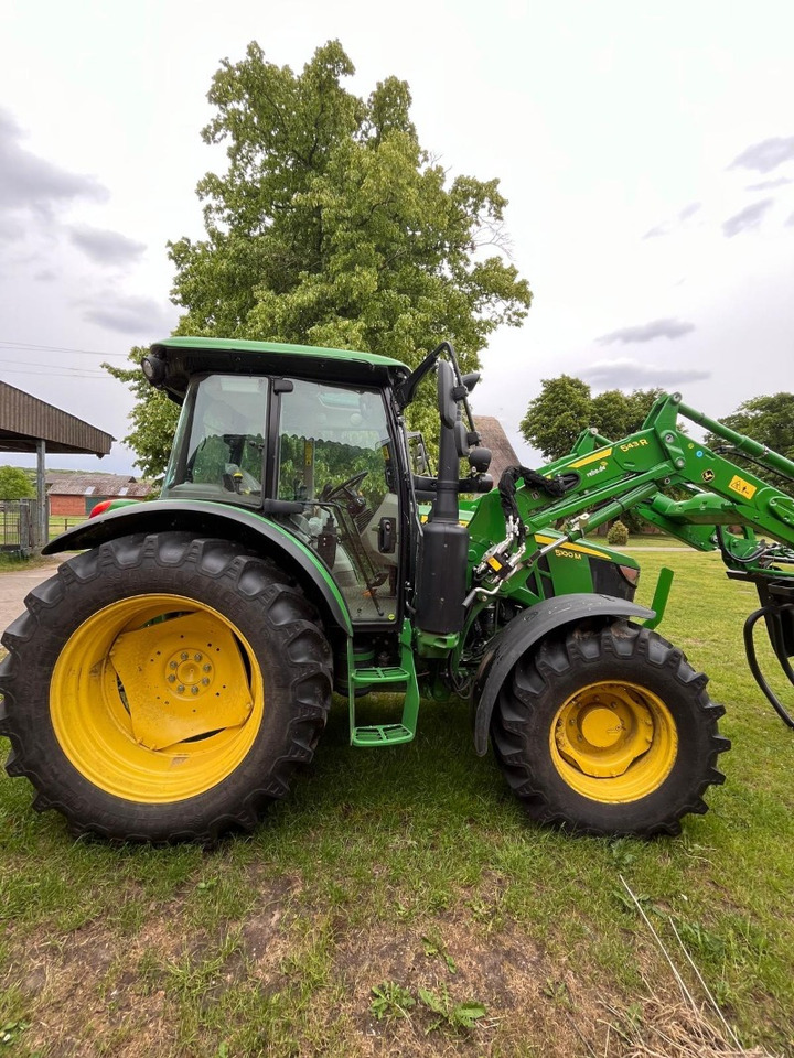 John Deere 5100 M - Traktor: pilt 5 John Deere 5100 M - Traktor: pilt 5