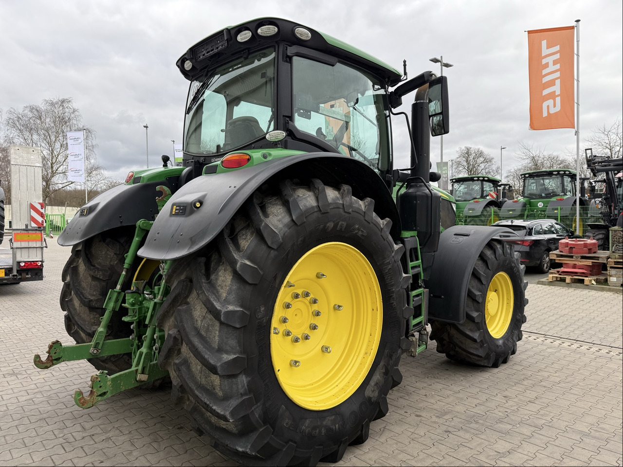John Deere 6250 R - Traktor: pilt 4 John Deere 6250 R - Traktor: pilt 4
