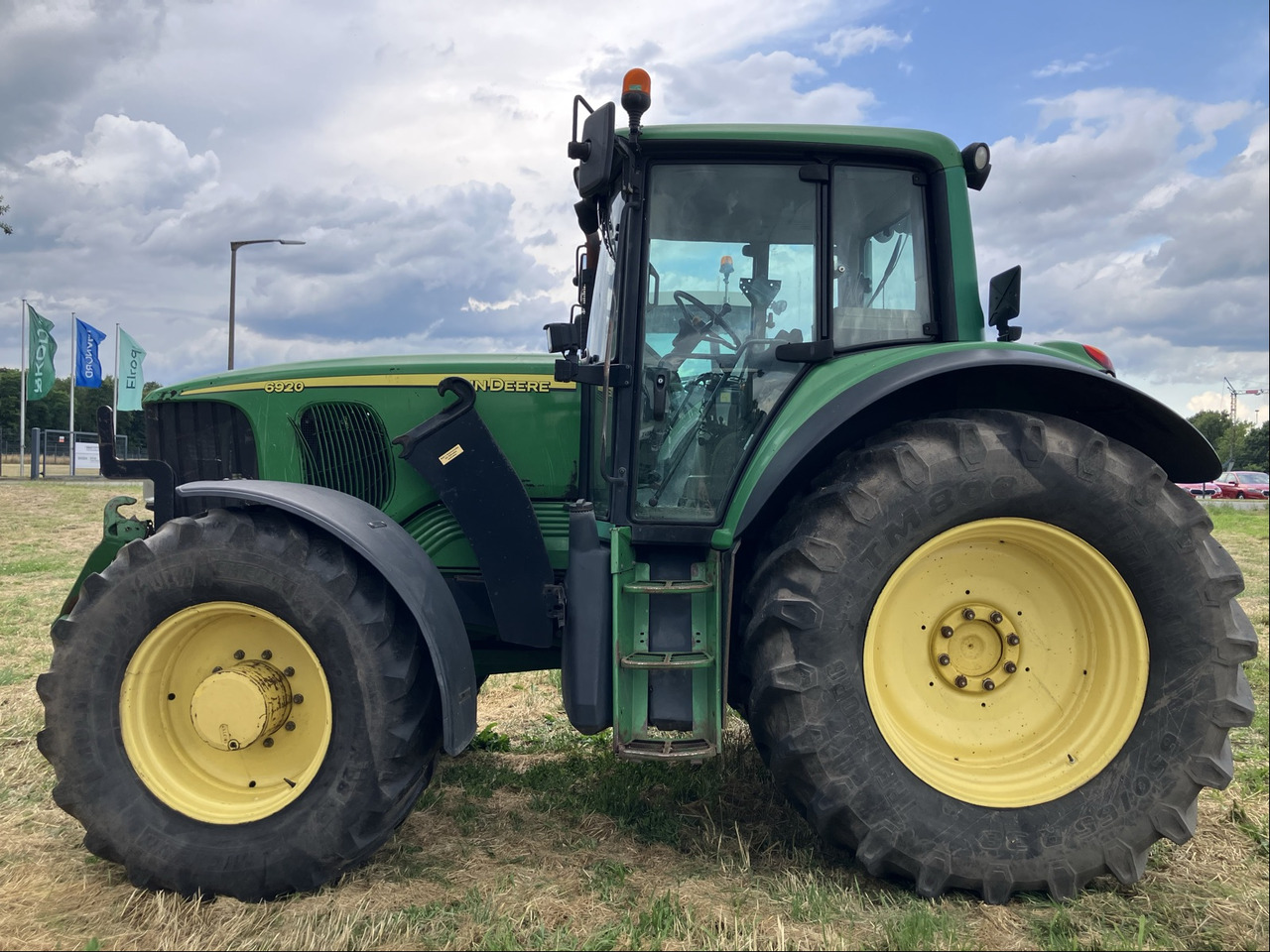 John Deere 6920 Auto Quad - Traktor: pilt 1 John Deere 6920 Auto Quad - Traktor: pilt 1
