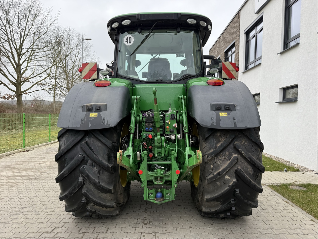 John Deere 8370 R - Traktor: pilt 2 John Deere 8370 R - Traktor: pilt 2