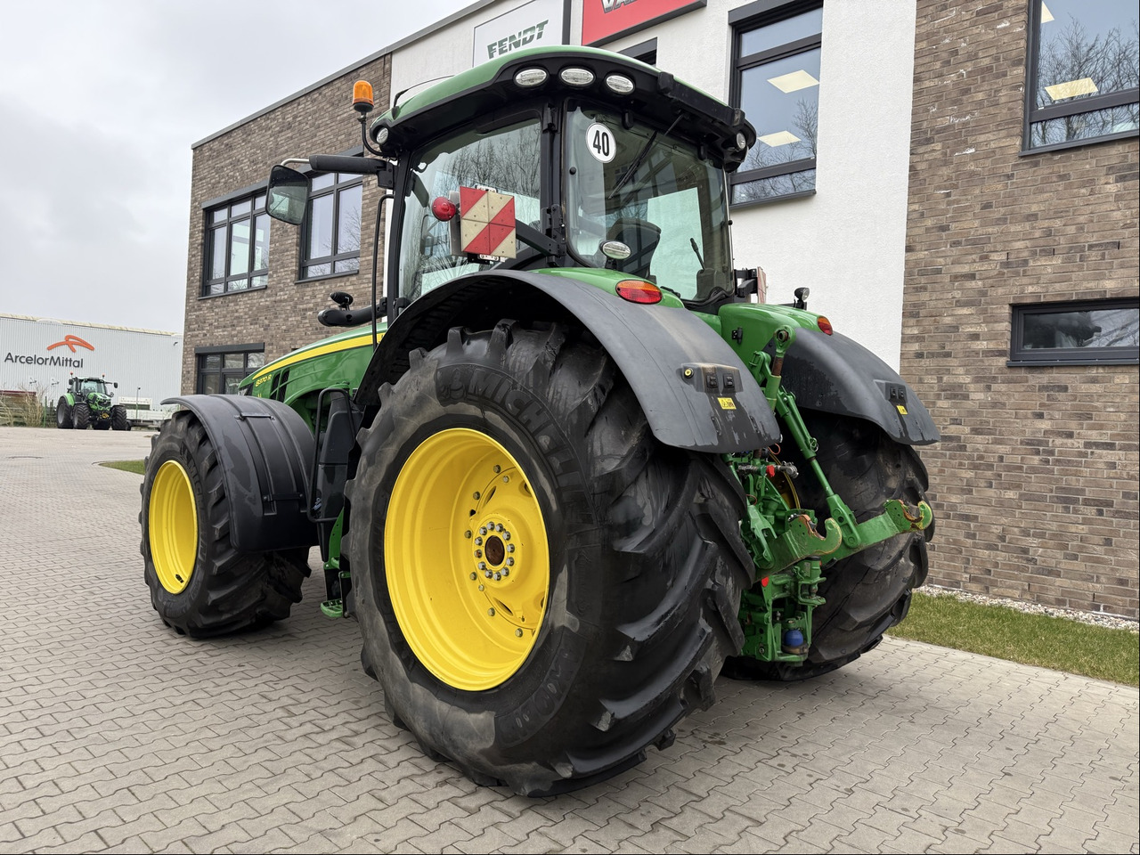 John Deere 8370 R - Traktor: pilt 3 John Deere 8370 R - Traktor: pilt 3