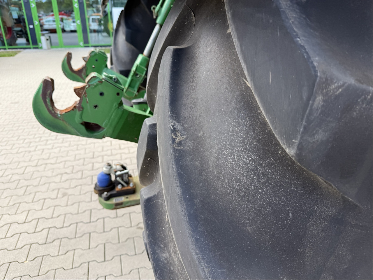 John Deere 8370R PowerShift - Traktor: pilt 2 John Deere 8370R PowerShift - Traktor: pilt 2