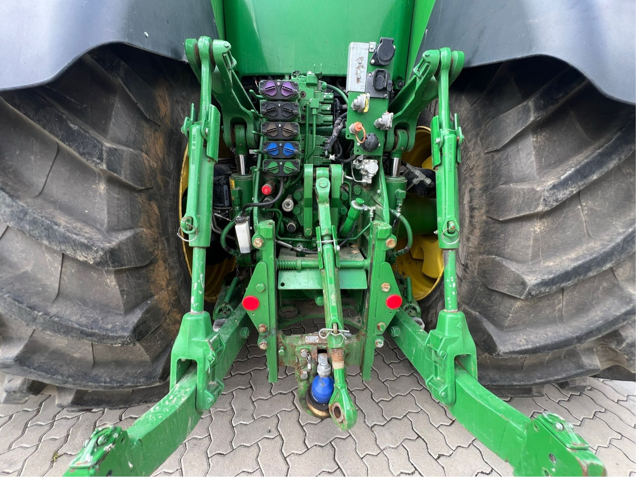 Traktor John Deere 8R 400: pilt 7