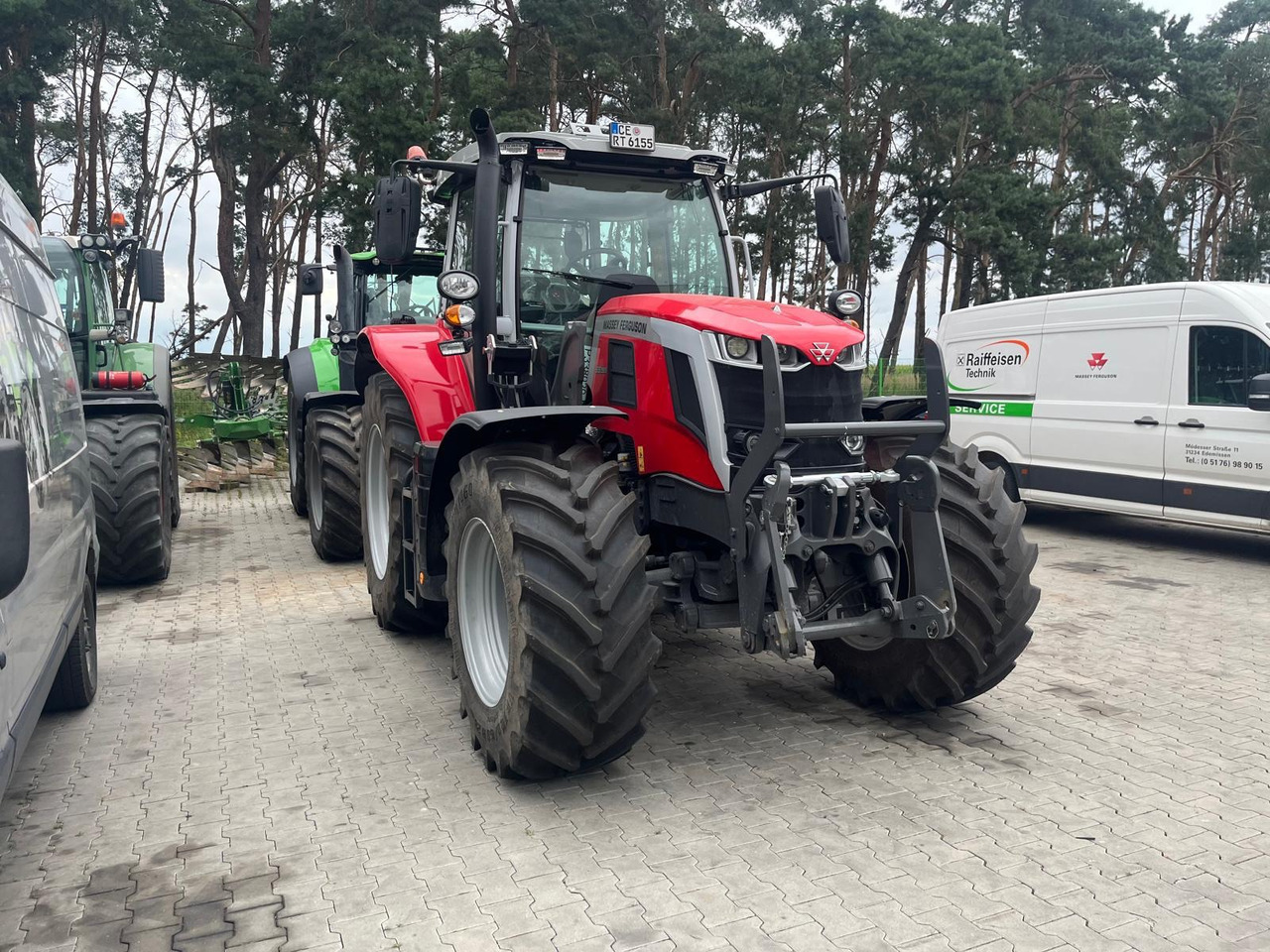 Massey Ferguson 6S.155 Dyna-VT EXCLUSIVE - Traktor: pilt 4 Massey Ferguson 6S.155 Dyna-VT EXCLUSIVE - Traktor: pilt 4