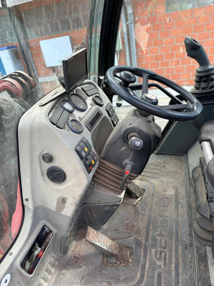 Schäffer 9330T - Rataslaadur: pilt 2 Schäffer 9330T - Rataslaadur: pilt 2