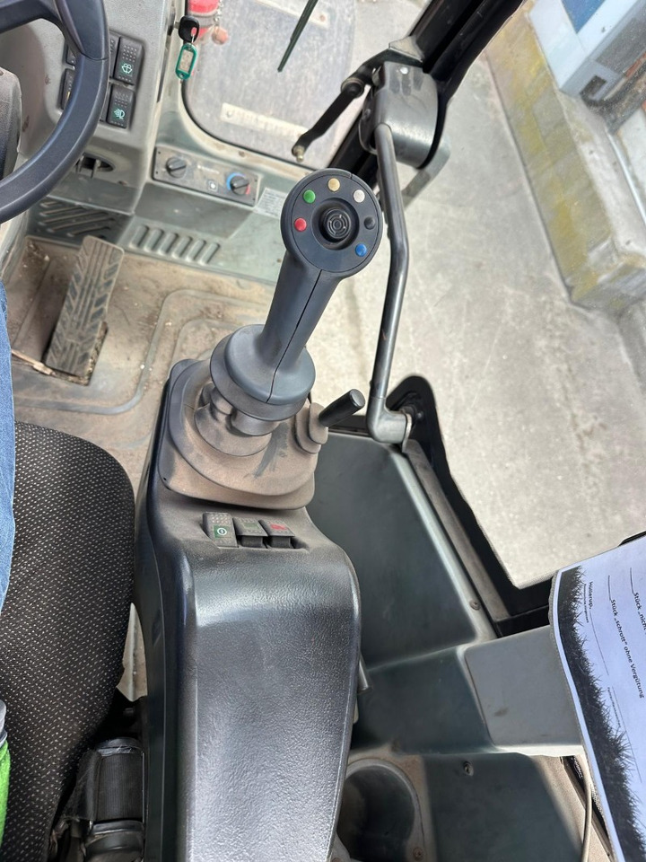 Schäffer 9330T - Rataslaadur: pilt 3 Schäffer 9330T - Rataslaadur: pilt 3