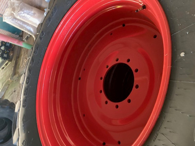 Trelleborg 650/75R38 600/65R28 - Rehvid ja veljed: pilt 2 Trelleborg 650/75R38 600/65R28 - Rehvid ja veljed: pilt 2