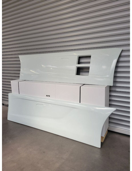 Iveco 3800mm Fuel tank steps / scalini serbatoio - Aerodünaamika/ Spoiler - Veoauto: pilt 2 Iveco 3800mm Fuel tank steps / scalini serbatoio - Aerodünaamika/ Spoiler - Veoauto: pilt 2
