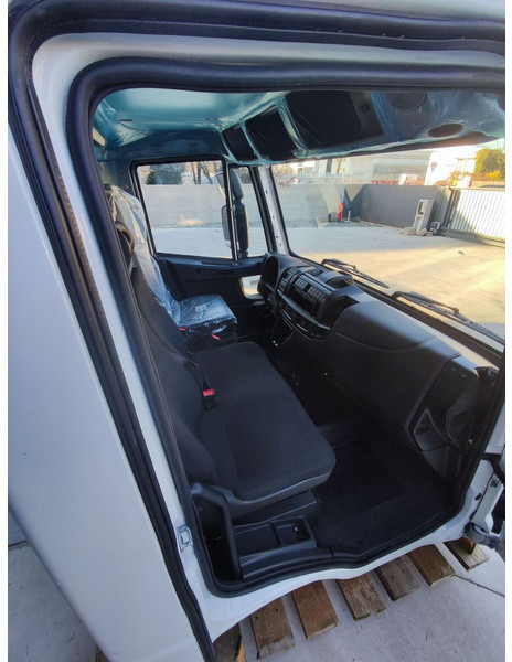 Iveco Eurocargo E6 - Kabiin ja interjöör - Veoauto: pilt 4 Iveco Eurocargo E6 - Kabiin ja interjöör - Veoauto: pilt 4