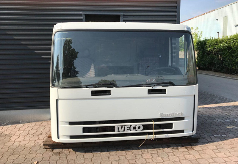 Iveco Eurotech - Eurotrakker Euro 3 - Kabiin ja interjöör - Veoauto: pilt 2 Iveco Eurotech - Eurotrakker Euro 3 - Kabiin ja interjöör - Veoauto: pilt 2