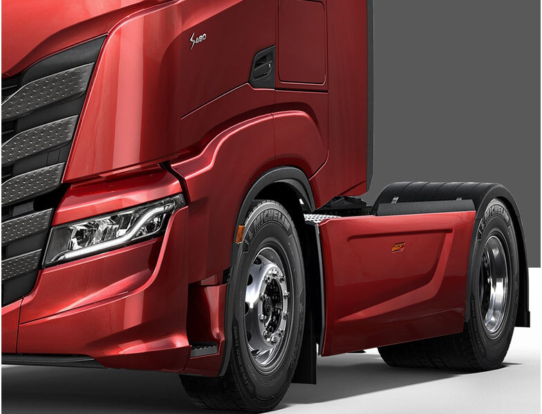 Iveco S WAY EURO 6 Sideskirts / Fairings - Aerodünaamika/ Spoiler - Veoauto: pilt 3 Iveco S WAY EURO 6 Sideskirts / Fairings - Aerodünaamika/ Spoiler - Veoauto: pilt 3