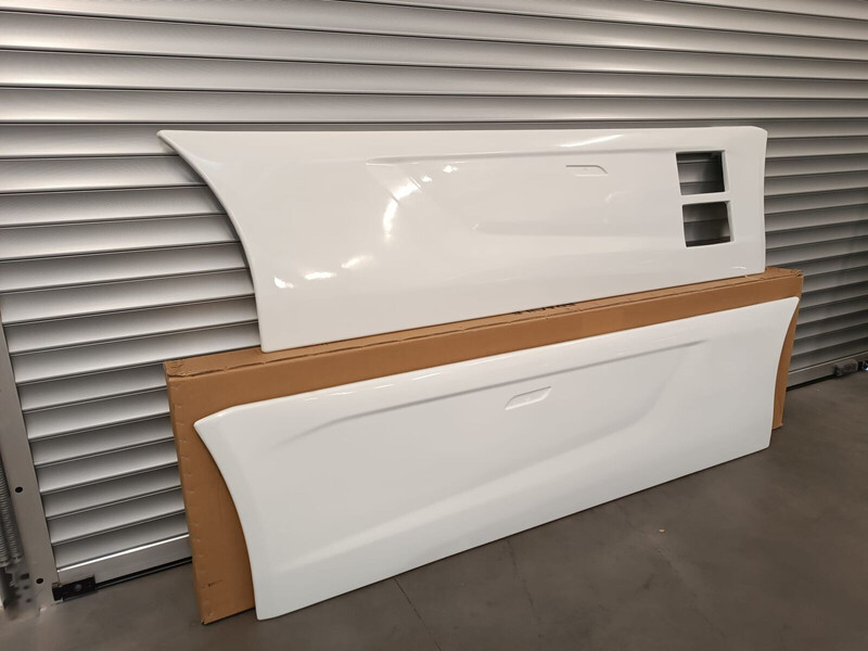Iveco S WAY EURO 6 Sideskirts / Fairings - Aerodünaamika/ Spoiler - Veoauto: pilt 2 Iveco S WAY EURO 6 Sideskirts / Fairings - Aerodünaamika/ Spoiler - Veoauto: pilt 2