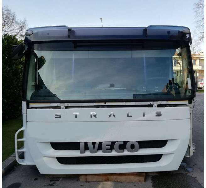 Iveco STRALIS AT Euro 5 - Kabiin ja interjöör - Veoauto: pilt 2 Iveco STRALIS AT Euro 5 - Kabiin ja interjöör - Veoauto: pilt 2