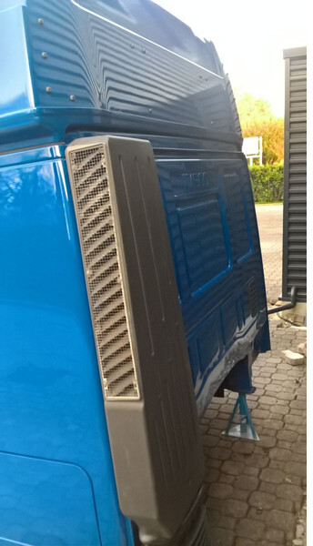 Iveco STRALIS AT Euro 5 - Kabiin ja interjöör - Veoauto: pilt 4 Iveco STRALIS AT Euro 5 - Kabiin ja interjöör - Veoauto: pilt 4