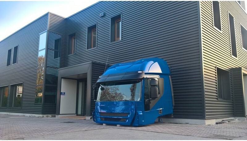 Iveco STRALIS AT Euro 5 - Kabiin ja interjöör - Veoauto: pilt 2 Iveco STRALIS AT Euro 5 - Kabiin ja interjöör - Veoauto: pilt 2