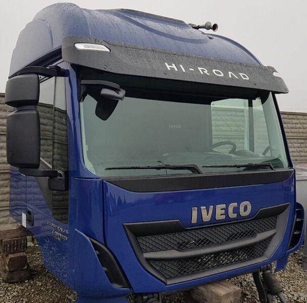 Iveco STRALIS HI - ROAD Euro 6 - Kabiin ja interjöör - Veoauto: pilt 1 Iveco STRALIS HI - ROAD Euro 6 - Kabiin ja interjöör - Veoauto: pilt 1