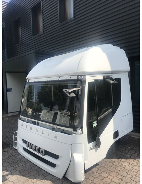 Iveco Stralis AT - Kabiin ja interjöör - Veoauto: pilt 3 Iveco Stralis AT - Kabiin ja interjöör - Veoauto: pilt 3