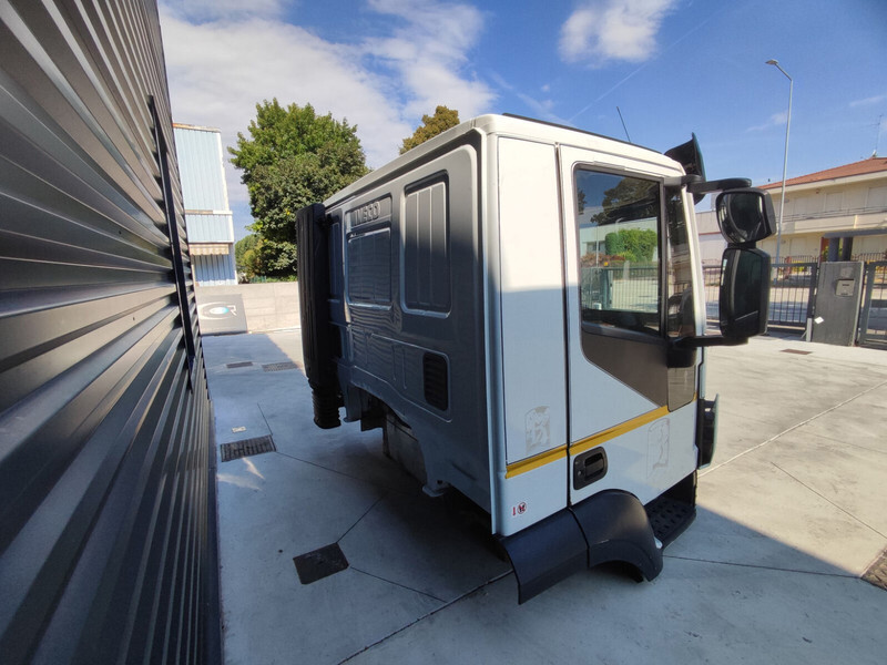 Iveco Stralis Hi-Street / Trakker Euro 6 - Kabiin ja interjöör - Veoauto: pilt 5 Iveco Stralis Hi-Street / Trakker Euro 6 - Kabiin ja interjöör - Veoauto: pilt 5