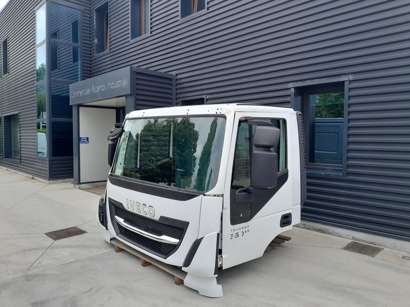 Iveco Trakker E6 - Kabiin ja interjöör - Veoauto: pilt 5 Iveco Trakker E6 - Kabiin ja interjöör - Veoauto: pilt 5