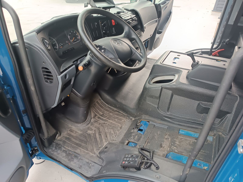 Kabiin ja interjöör - Veoauto Mercedes-Benz ATEGO EURO 4 EURO 5: pilt 10