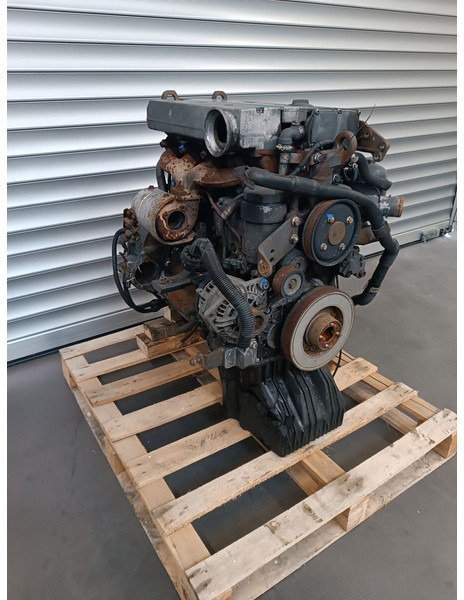 Mercedes-Benz OM904LA - OM 904 LA - Mootor - Veoauto: pilt 2 Mercedes-Benz OM904LA - OM 904 LA - Mootor - Veoauto: pilt 2