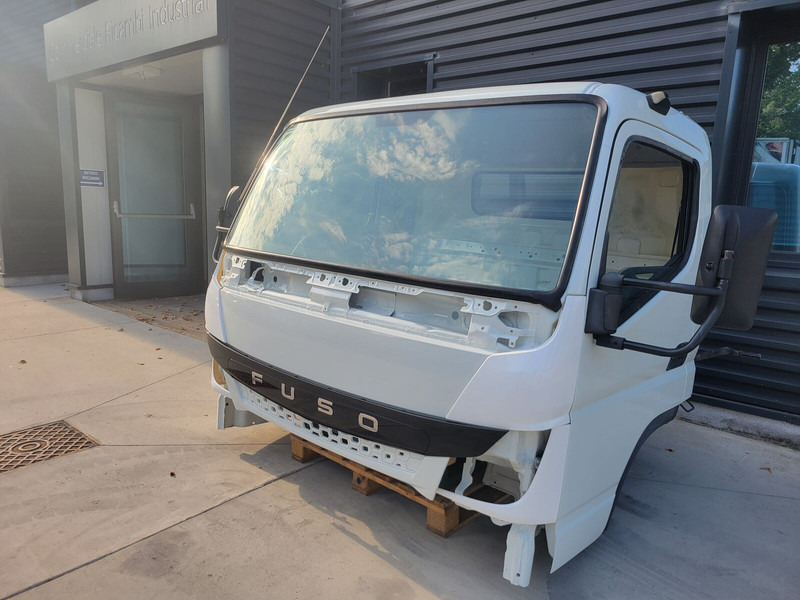 Mitsubishi Fuso C FUSO E6 2021-> - Kabiin ja interjöör - Veoauto: pilt 4 Mitsubishi Fuso C FUSO E6 2021-> - Kabiin ja interjöör - Veoauto: pilt 4