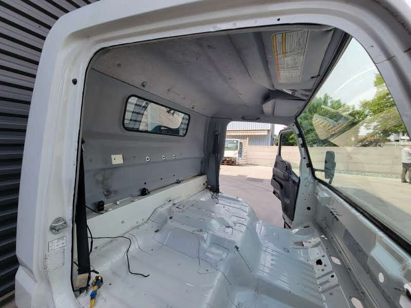 Kabiin ja interjöör - Veoauto Mitsubishi Fuso "C": pilt 12