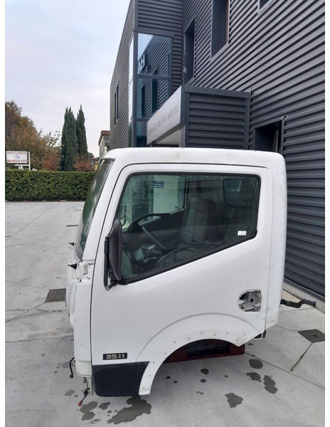 Nissan Cabstar - Kabiin ja interjöör - Veoauto: pilt 5 Nissan Cabstar - Kabiin ja interjöör - Veoauto: pilt 5