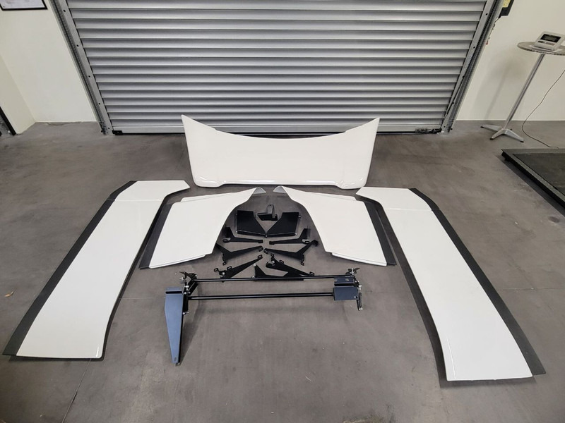 Scania COMPLETE SET - Aerodünaamika/ Spoiler - Veoauto: pilt 1 Scania COMPLETE SET - Aerodünaamika/ Spoiler - Veoauto: pilt 1