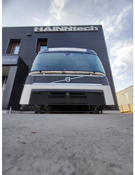 Volvo FH L2 H2 - Kabiin ja interjöör - Veoauto: pilt 2 Volvo FH L2 H2 - Kabiin ja interjöör - Veoauto: pilt 2