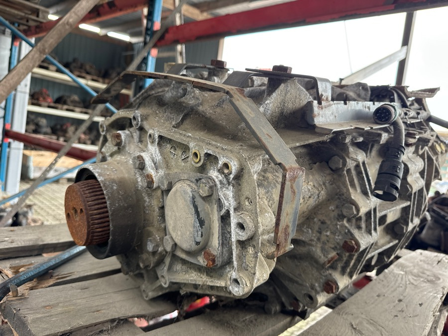 DAF GEARBOX 12A2130 TD *DAMAGE* - Käigukast - Veoauto: pilt 1 DAF GEARBOX 12A2130 TD *DAMAGE* - Käigukast - Veoauto: pilt 1