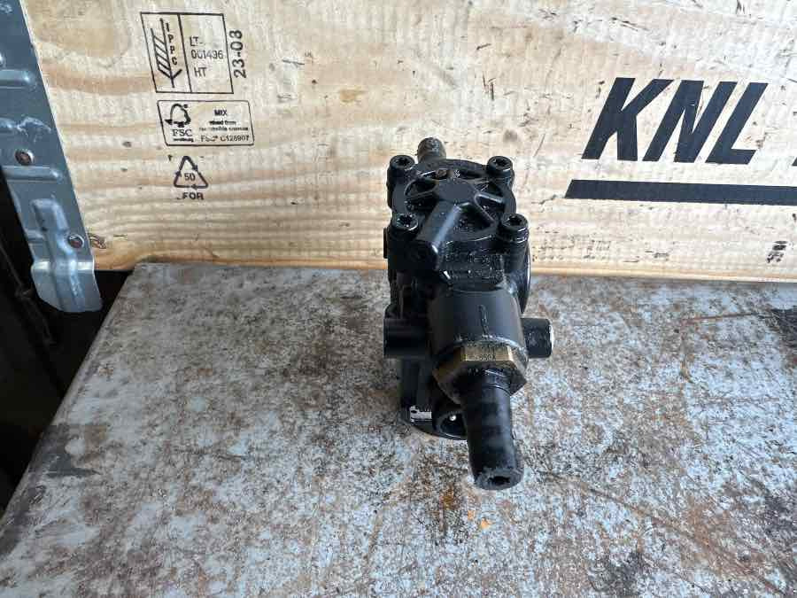 MAN AIR VALVE 81.52452-6038 - Piduriklapp - Veoauto: pilt 2 MAN AIR VALVE 81.52452-6038 - Piduriklapp - Veoauto: pilt 2