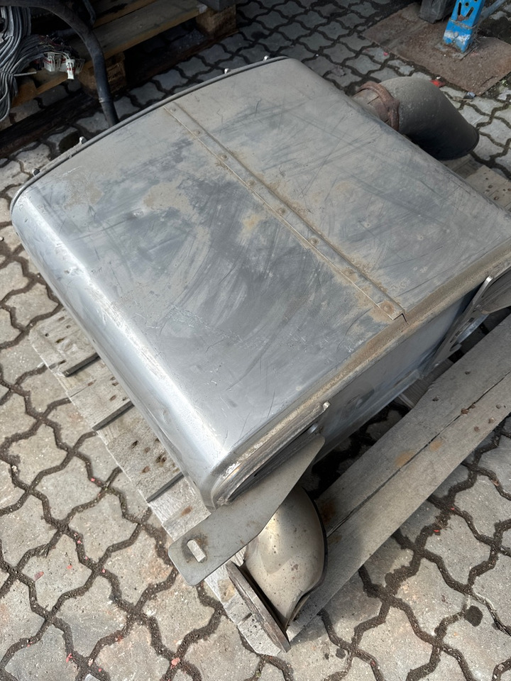 MAN EXHAUST 81.15101-0410 - Katalüüsmuundur - Veoauto: pilt 2 MAN EXHAUST 81.15101-0410 - Katalüüsmuundur - Veoauto: pilt 2