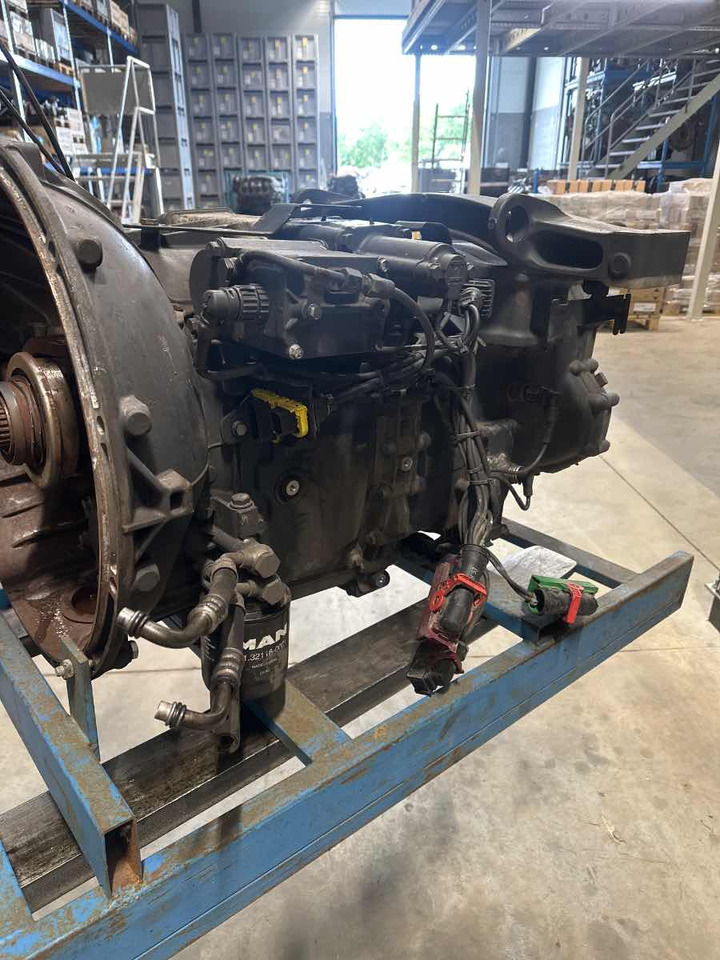 MAN GEARBOX 12+2 GZ2700 DD // 81.32004-6484 - Käigukast - Veoauto: pilt 3 MAN GEARBOX 12+2 GZ2700 DD // 81.32004-6484 - Käigukast - Veoauto: pilt 3
