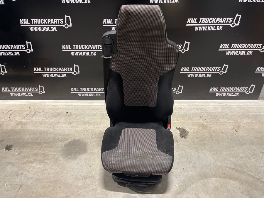 MAN SEAT 81.62307-6622 - Iste - Veoauto: pilt 2 MAN SEAT 81.62307-6622 - Iste - Veoauto: pilt 2