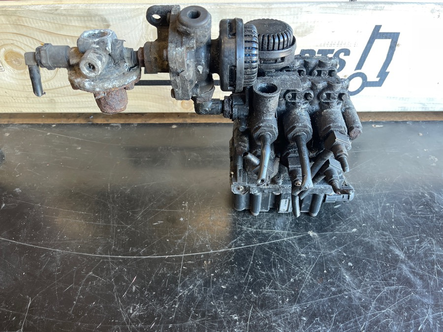 MAN VALVE ECAS 81.25902-6147 - Piduriklapp - Veoauto: pilt 1 MAN VALVE ECAS 81.25902-6147 - Piduriklapp - Veoauto: pilt 1