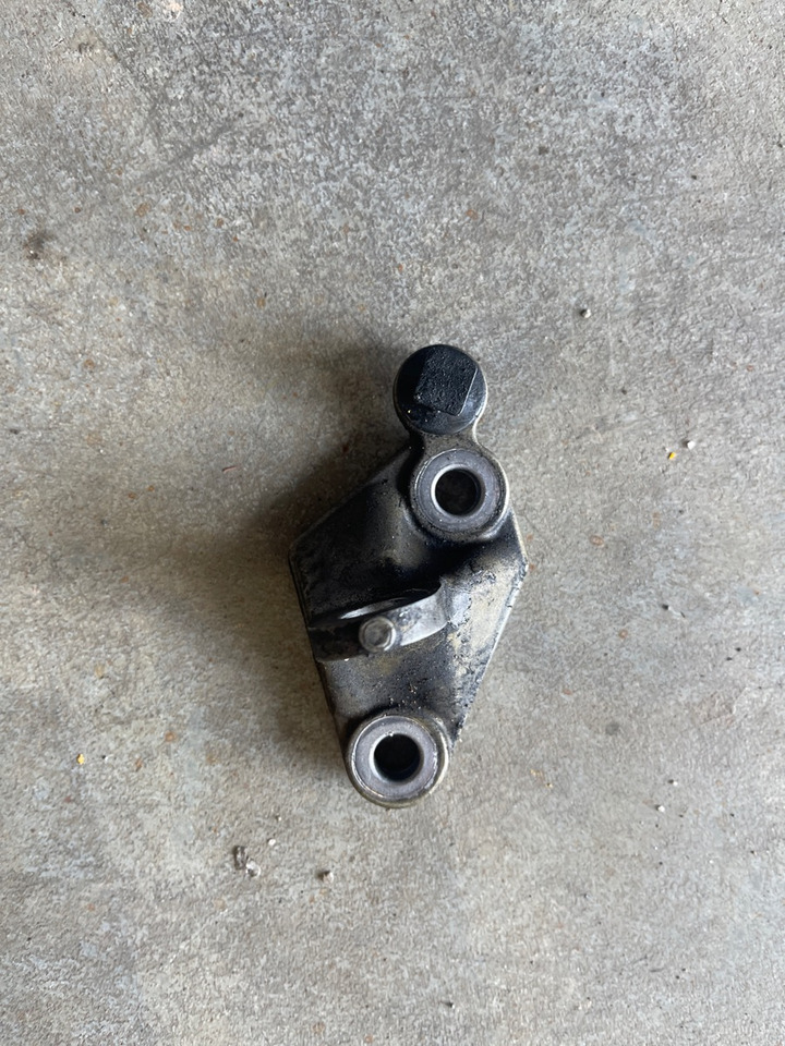 MERCEDES BRACKET A4701340140 - Raam/ Konstruktsioon - Veoauto: pilt 1 MERCEDES BRACKET A4701340140 - Raam/ Konstruktsioon - Veoauto: pilt 1