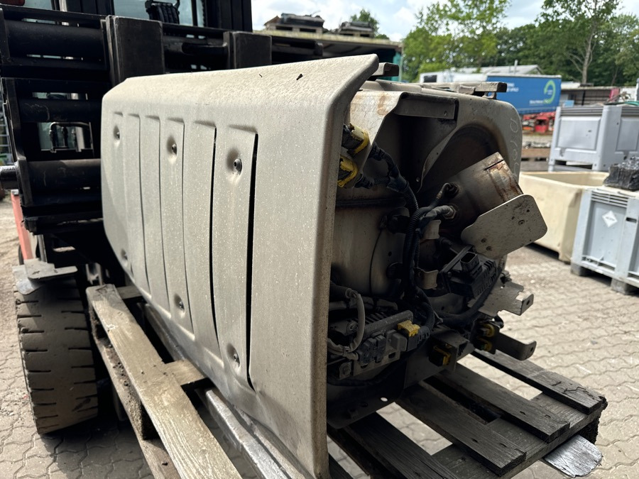 MERCEDES EXHAUST A0034904512 - Katalüüsmuundur - Veoauto: pilt 3 MERCEDES EXHAUST A0034904512 - Katalüüsmuundur - Veoauto: pilt 3