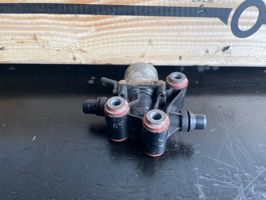 MERCEDES VALVE A0001531059 - Piduriklapp - Veoauto: pilt 1 MERCEDES VALVE A0001531059 - Piduriklapp - Veoauto: pilt 1