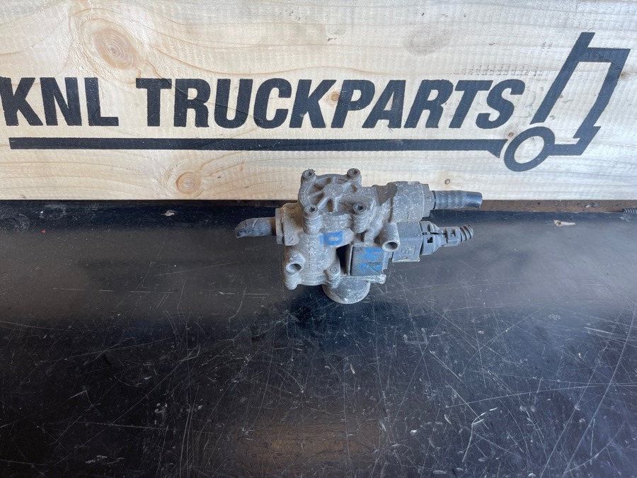 MERCEDES VALVE A0054299244 - Piduriklapp - Veoauto: pilt 1 MERCEDES VALVE A0054299244 - Piduriklapp - Veoauto: pilt 1
