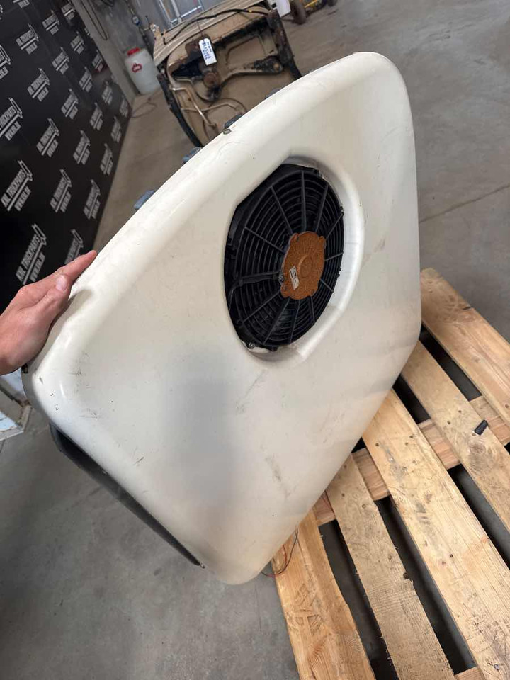 SCANIA AIR COOLER / AIRCON - Jahutussüsteem - Veoauto: pilt 3 SCANIA AIR COOLER / AIRCON - Jahutussüsteem - Veoauto: pilt 3