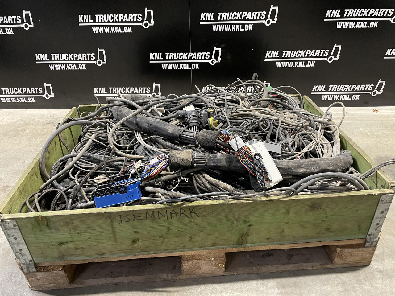 SCANIA COMPLTE CABELS / WIRING NGR S580 6X4 - Kaablid/ Juhtmestik - Veoauto: pilt 1 SCANIA COMPLTE CABELS / WIRING NGR S580 6X4 - Kaablid/ Juhtmestik - Veoauto: pilt 1