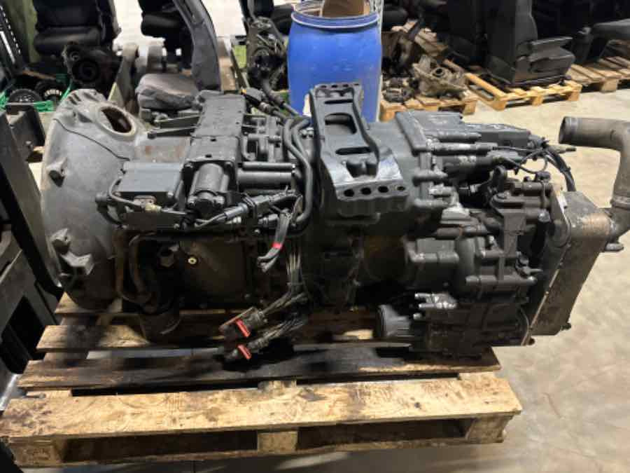 SCANIA GEARBOX GRSO925 TMS2 // 2870610 - Käigukast - Veoauto: pilt 2 SCANIA GEARBOX GRSO925 TMS2 // 2870610 - Käigukast - Veoauto: pilt 2