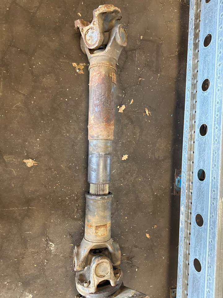 SCANIA PROPSHAFT P602 1802960 - Kardaan - Veoauto: pilt 1 SCANIA PROPSHAFT P602 1802960 - Kardaan - Veoauto: pilt 1