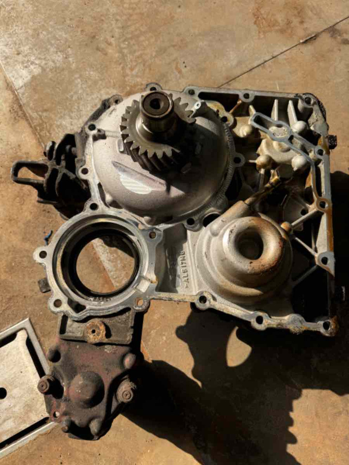 SCANIA RETRADER 1790615 / 2172317 DUAL CIRCUIT STEERING - Käigukast ja varuosad - Veoauto: pilt 1 SCANIA RETRADER 1790615 / 2172317 DUAL CIRCUIT STEERING - Käigukast ja varuosad - Veoauto: pilt 1